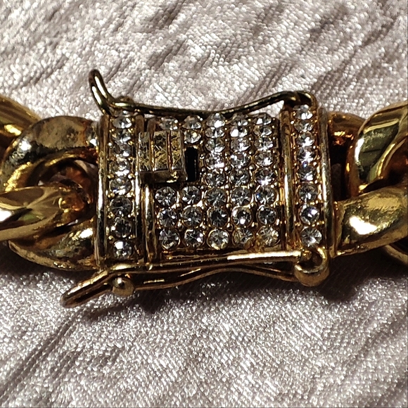 Cuban Chunky Heavy Link Gold Tone Chain Necklace Rhinestone Encrusted Box Clasp - Picture 3 of 15